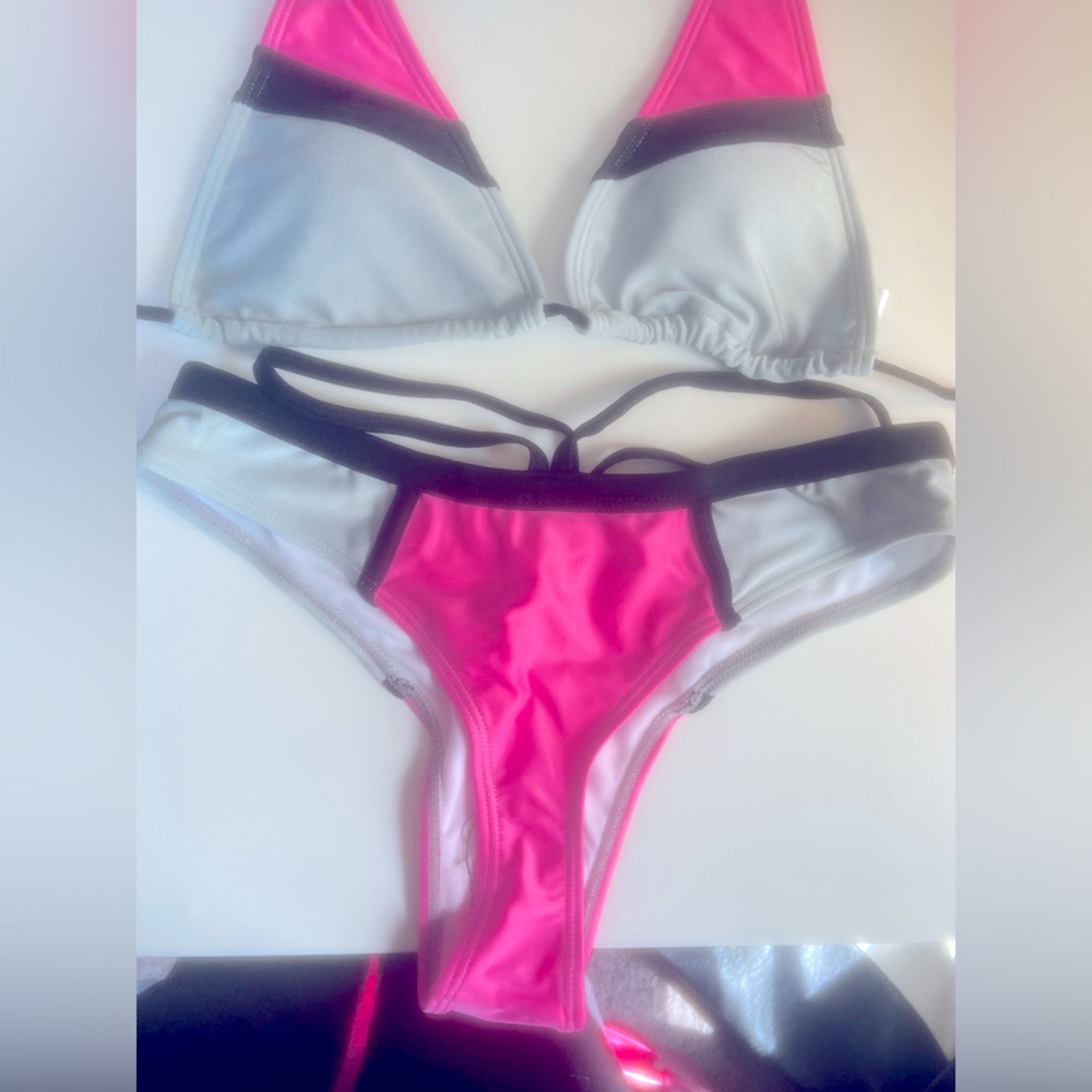 Bikini size medium. Halter top